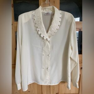 Worthington Cream Blouse with Floral Collar